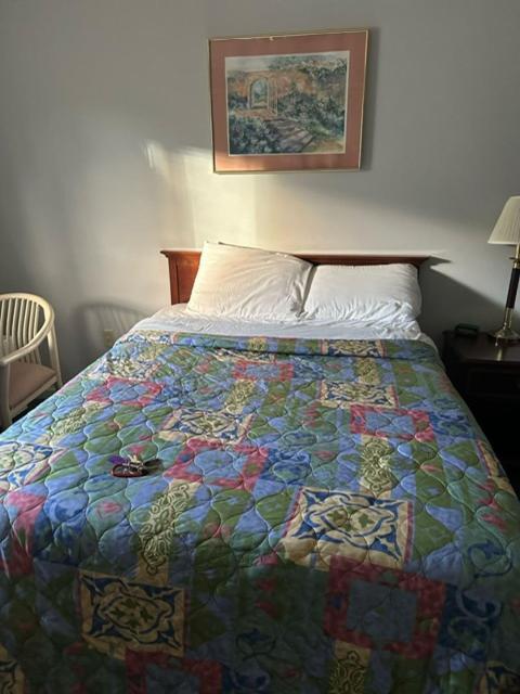 Economy Inn Alfred 외부 사진