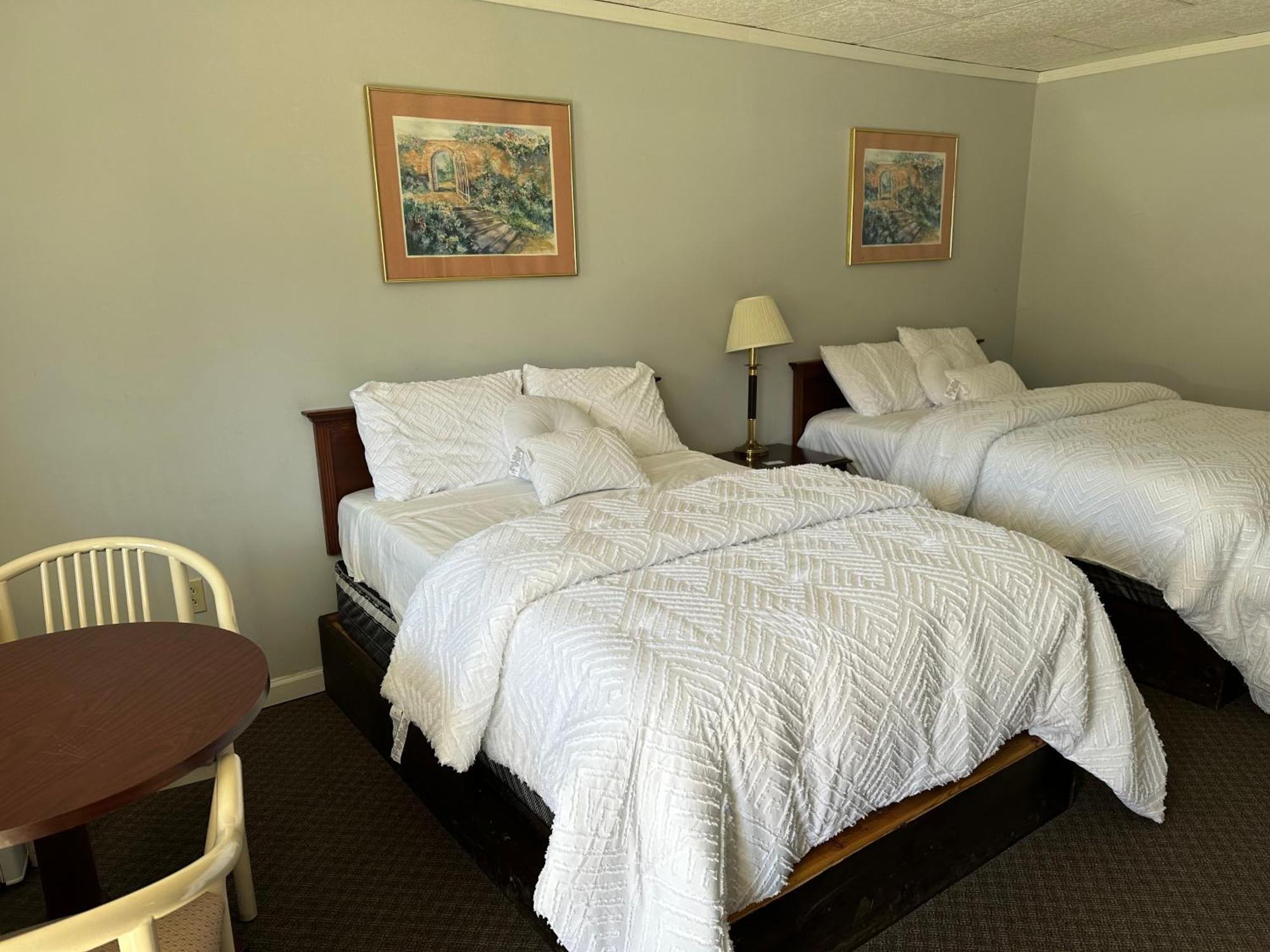 Economy Inn Alfred 외부 사진