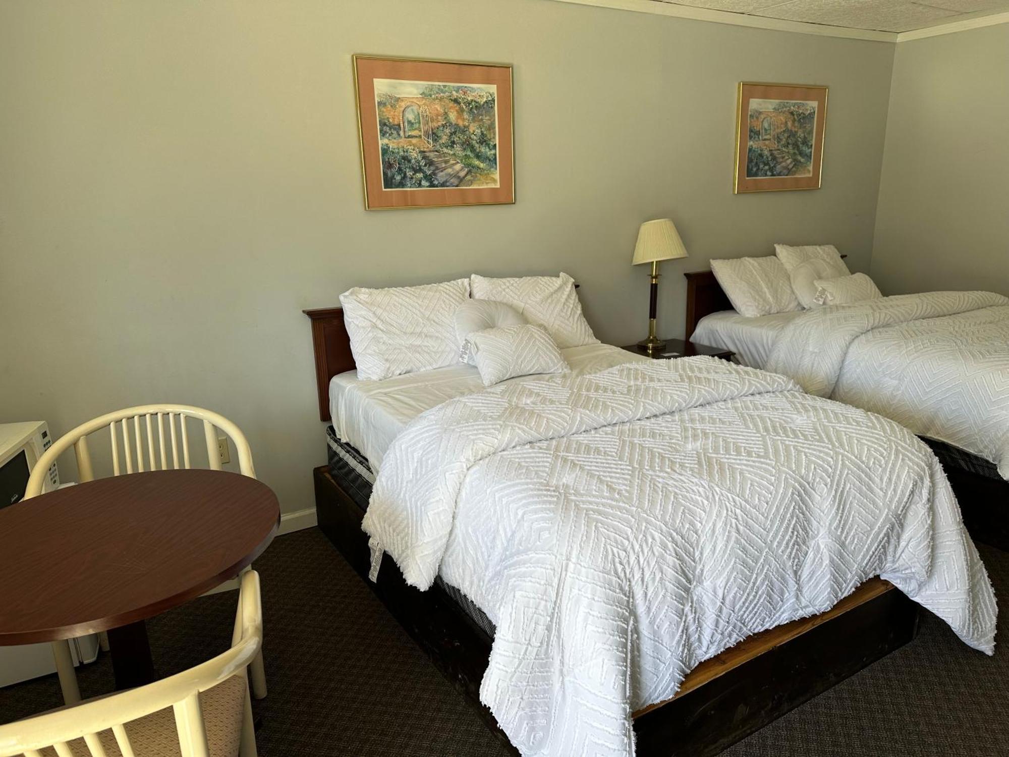 Economy Inn Alfred 외부 사진