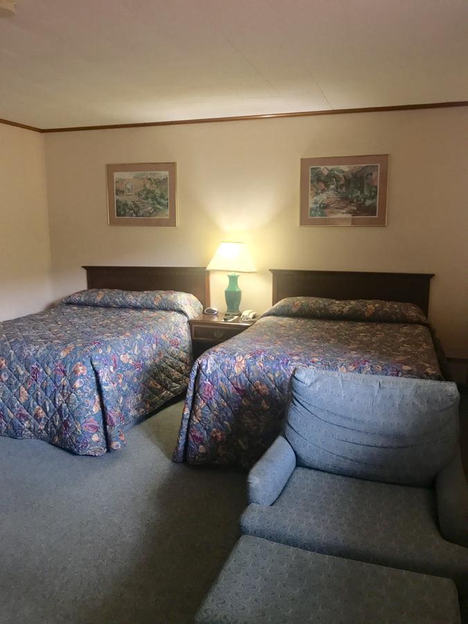 Economy Inn Alfred 외부 사진